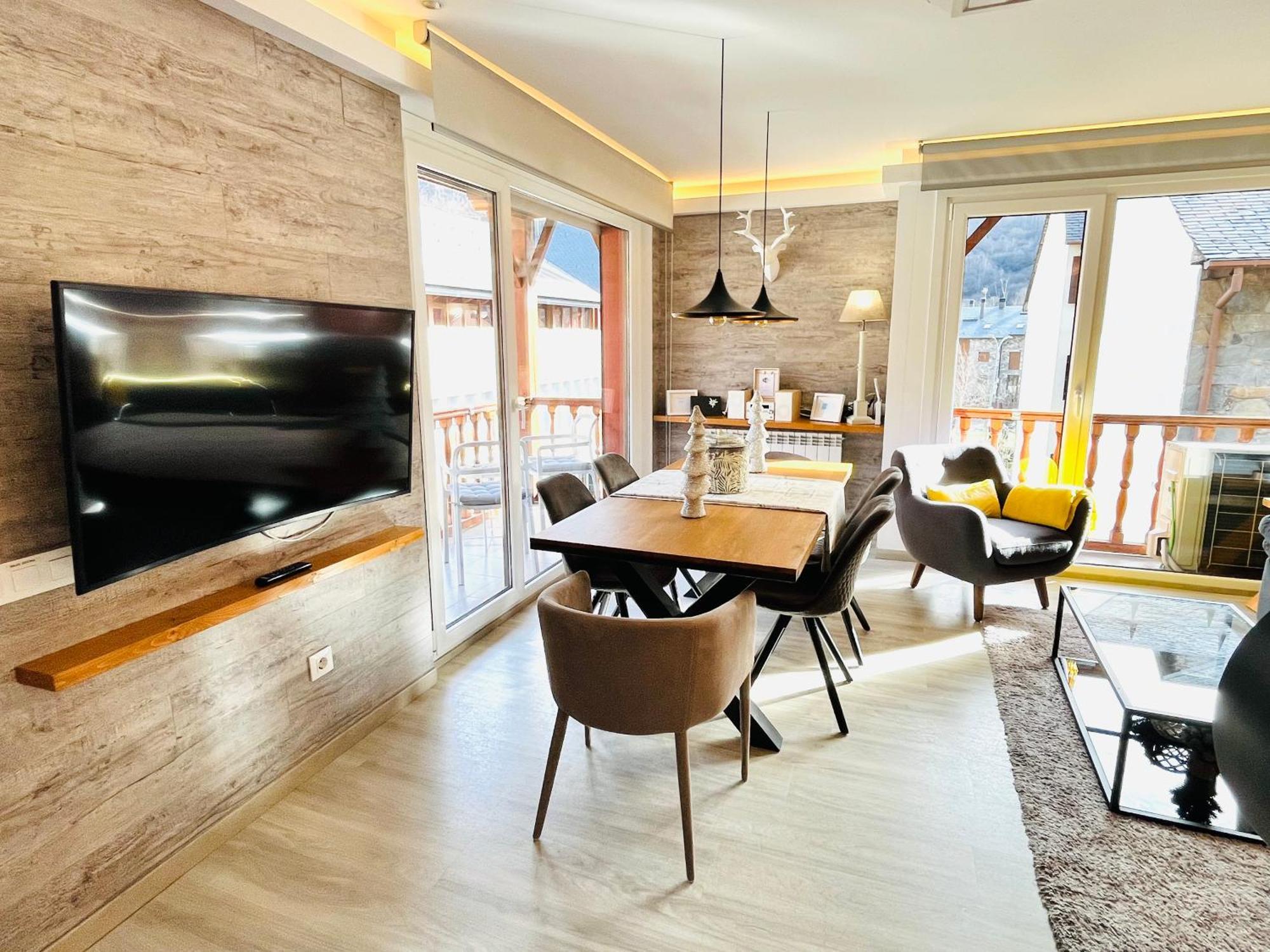 Up Benasque Flor De Nieve Apartment ภายนอก รูปภาพ
