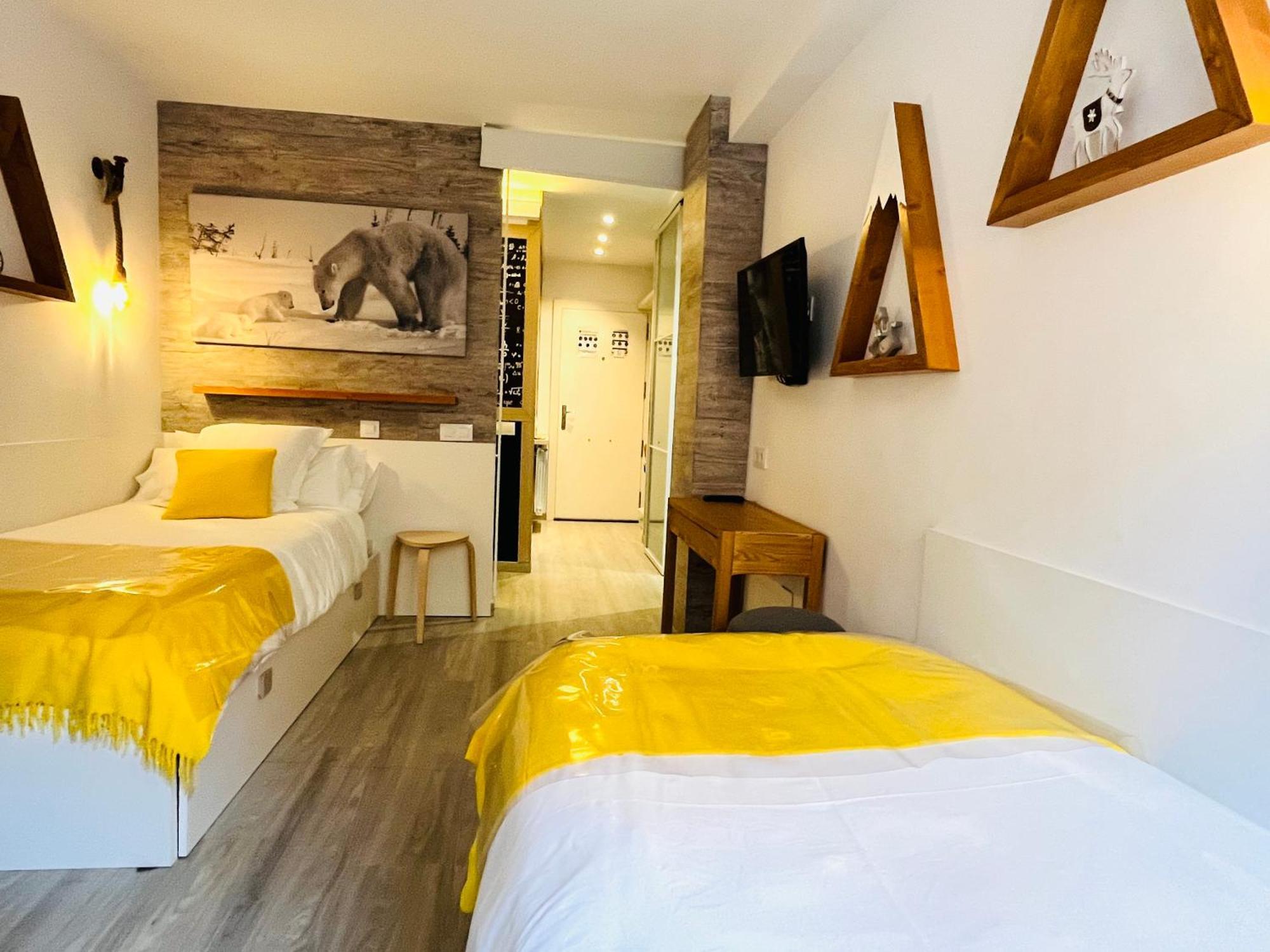 Up Benasque Flor De Nieve Apartment ภายนอก รูปภาพ
